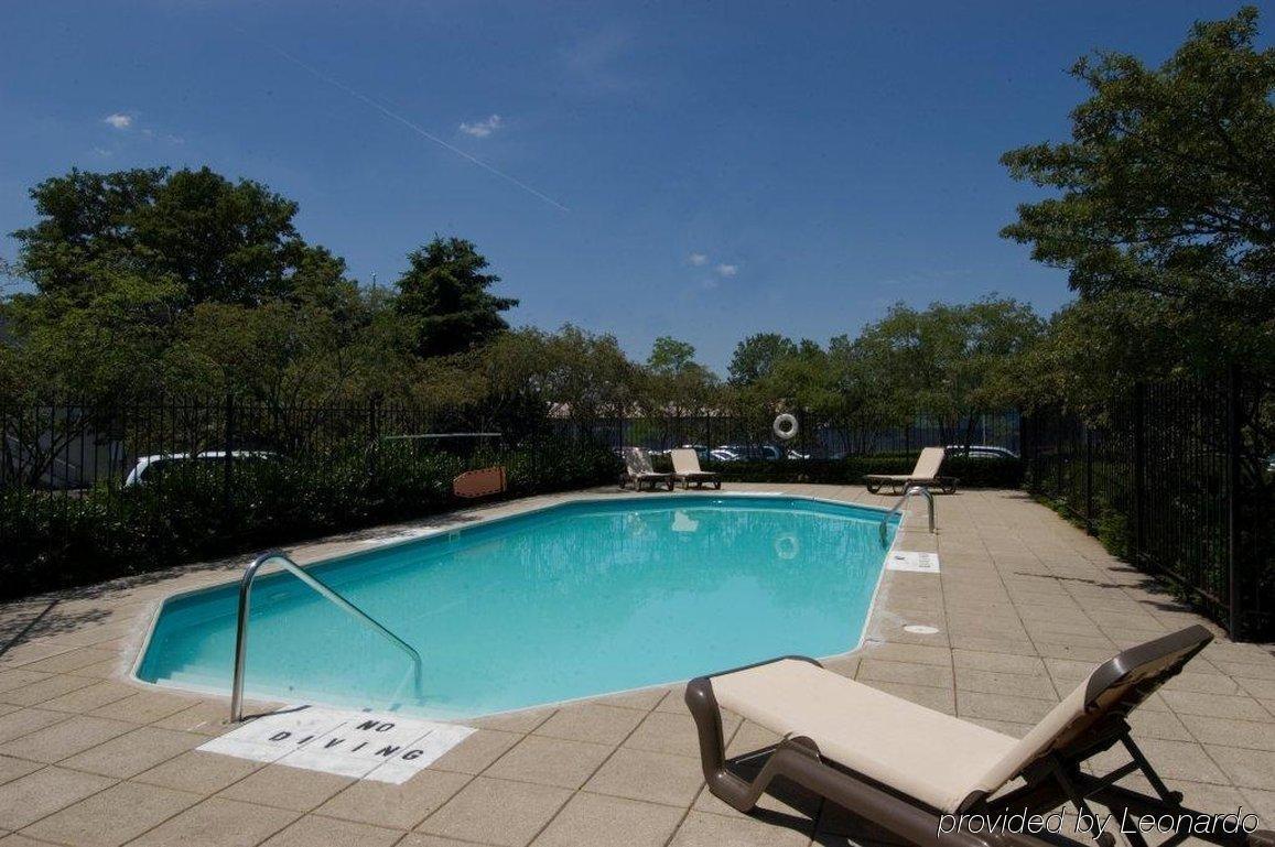 Red Roof Inn Columbus Northeast Westerville Exterior photo